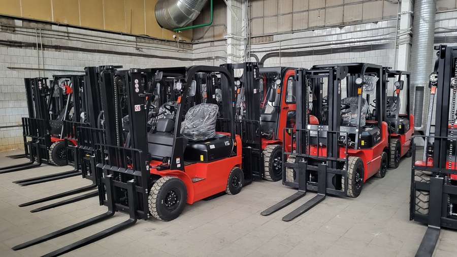 Тест-драйв складской техники на нашем складе в Пушкино