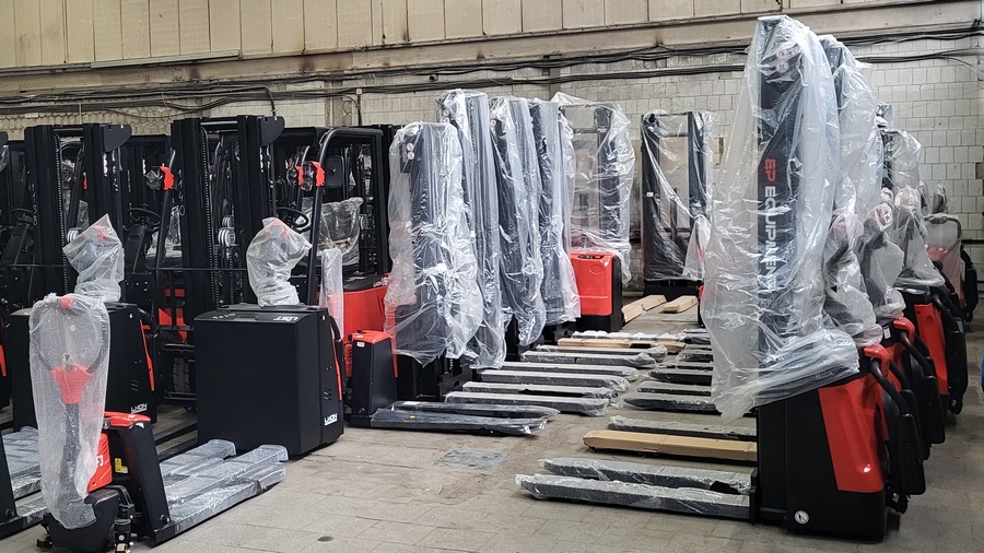 Тест-драйв складской техники на нашем складе в Пушкино